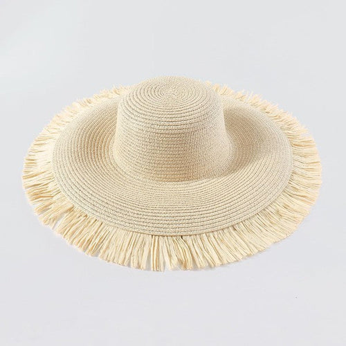 Big sun hat with fringe trim