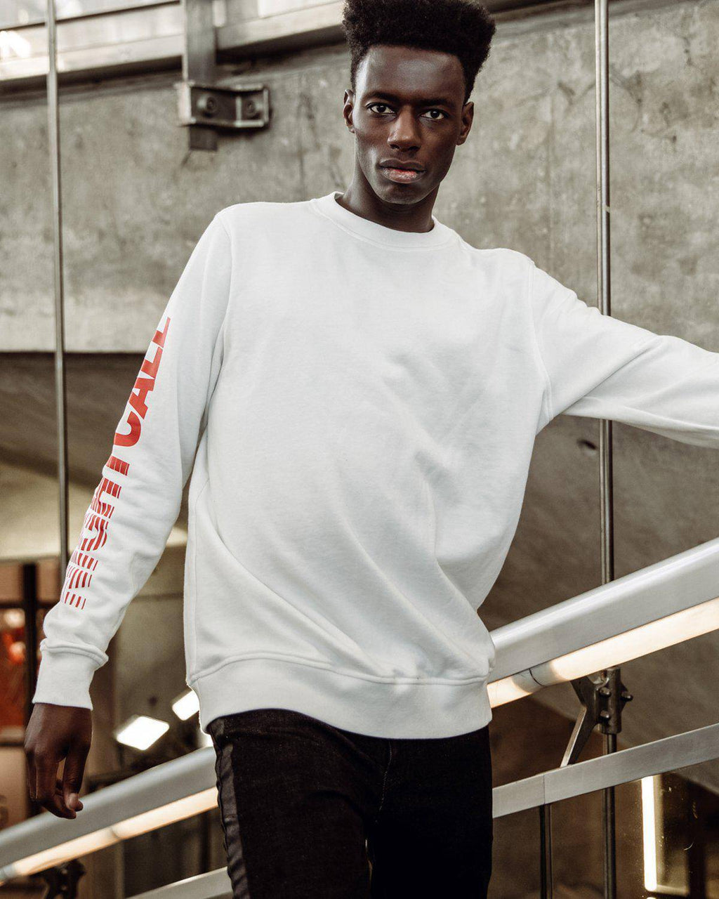 Konus Men's Nightcall Sweatshirt in White