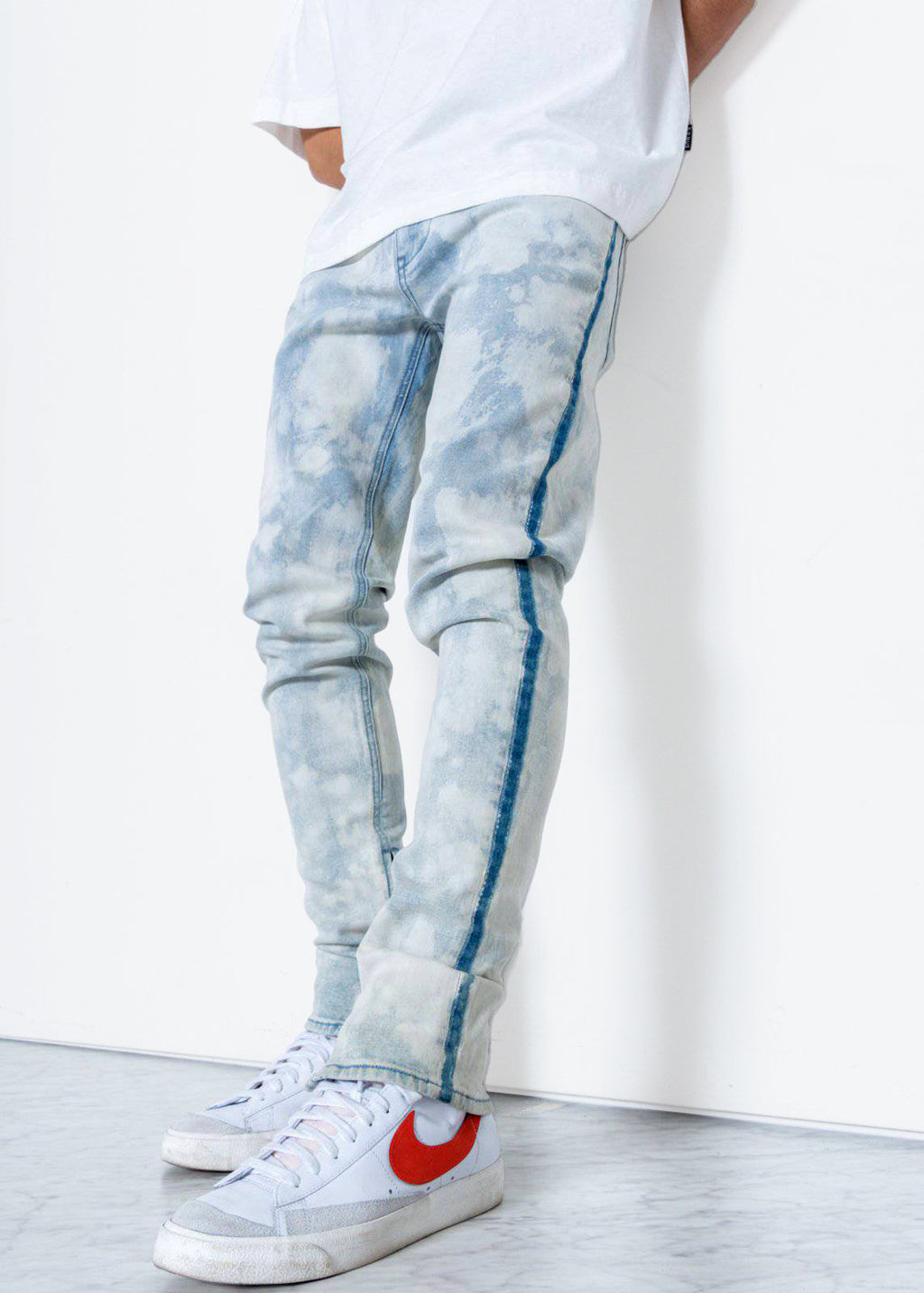 Konus Men's Cloud Washed Slim Fit Denim