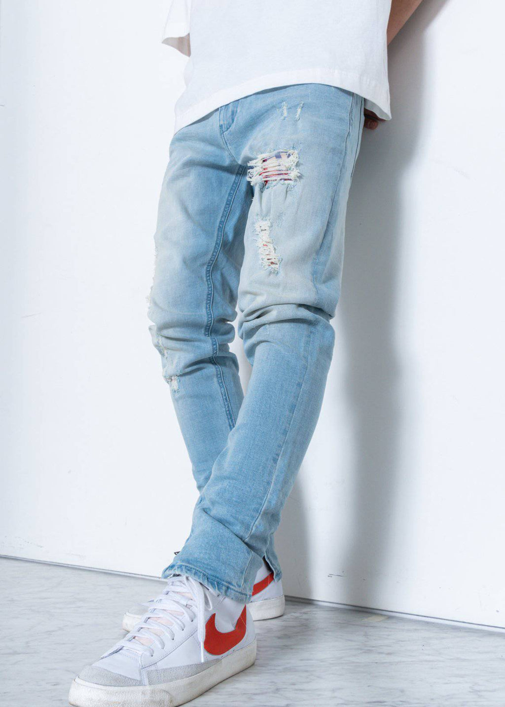 Men's Light Washed Denim With Repair Works