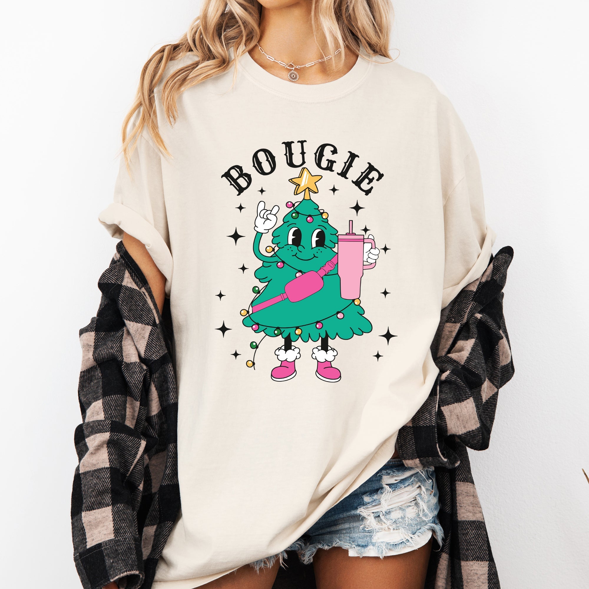 Bougie Christmas Tree Santa Winter Snow Xmas Holiday Ornament Illustration Comfort Colors Tee