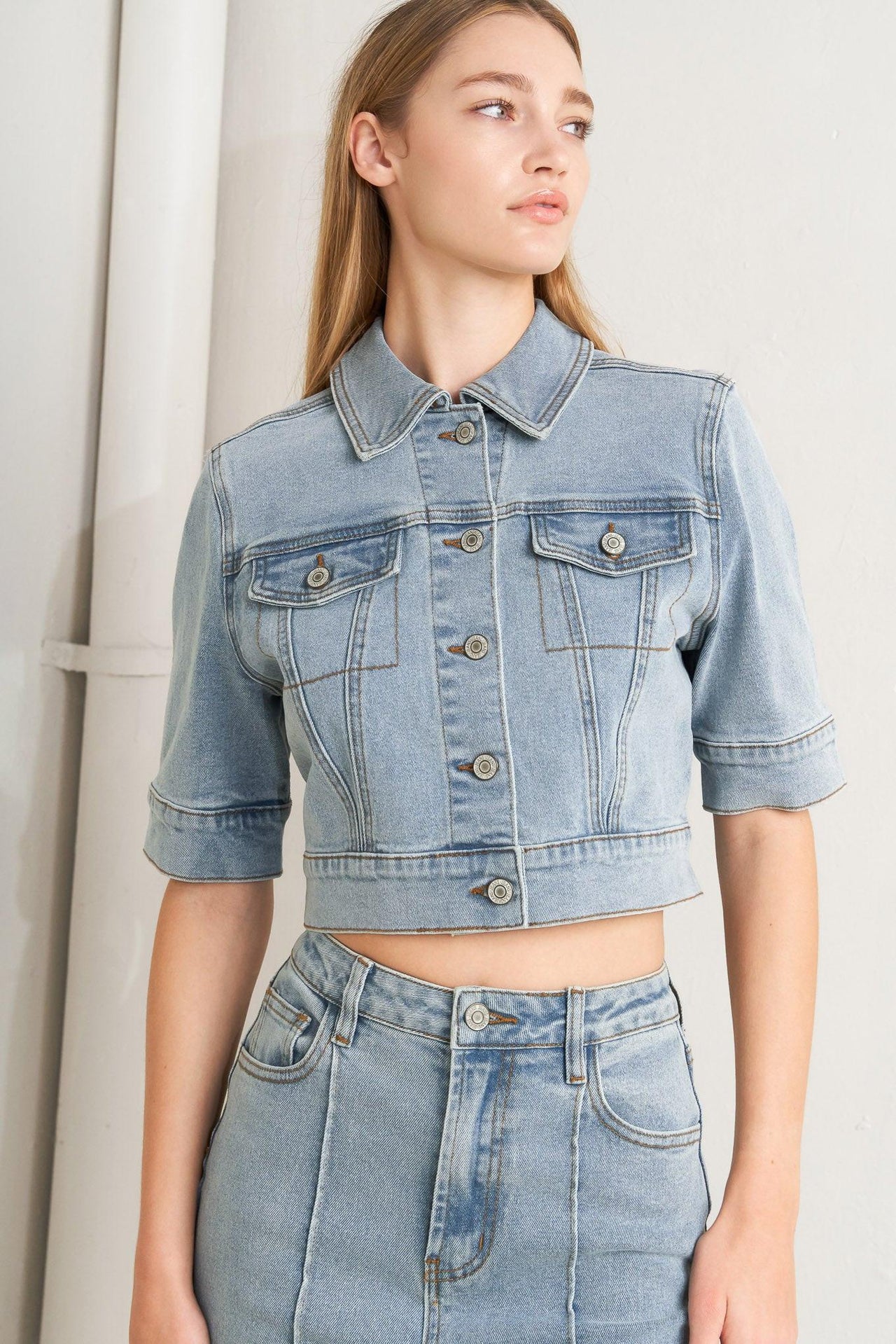 MODERN NEUTRAL DENIM JACKET
