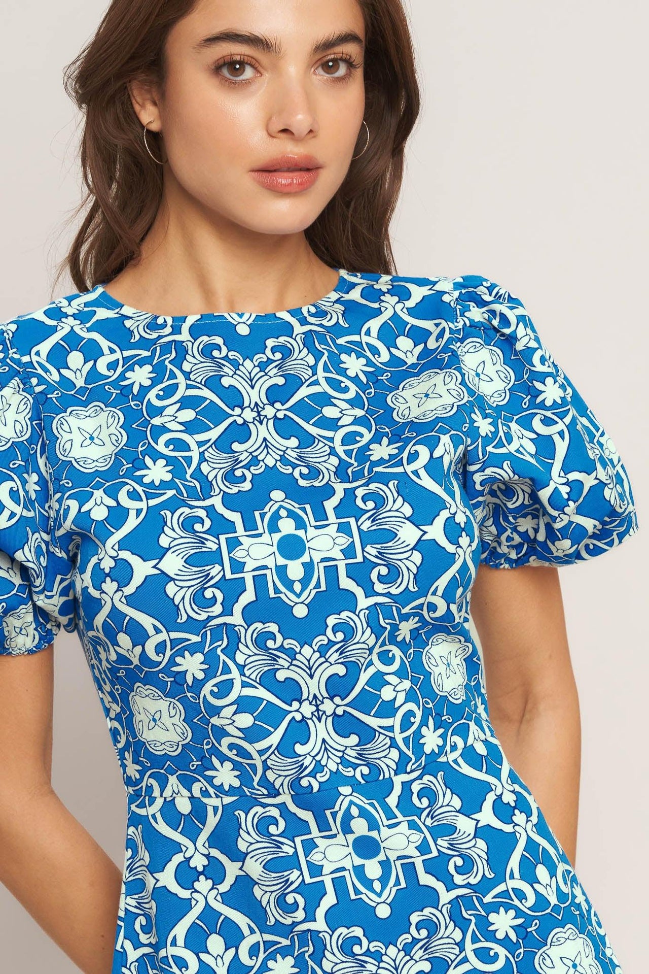 CITY VIBE WOVEN MINI DRESS