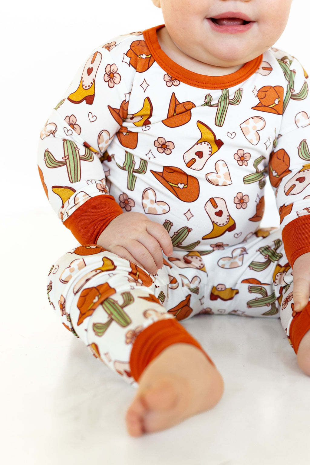 LONG SLEEVE 2 PIECE SETS- Howdy