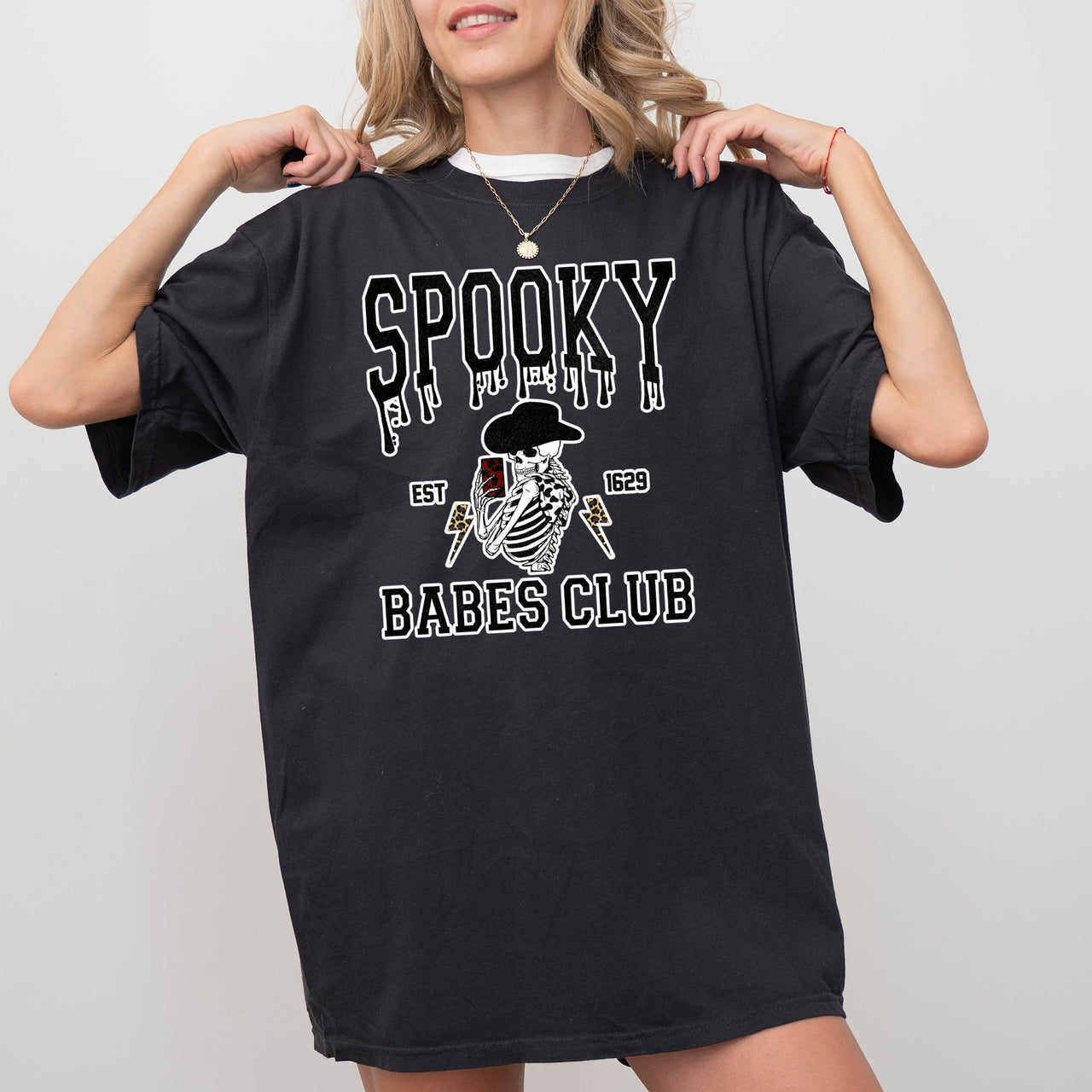 Spooky Babes Club Ghost Skeleton Witch Skull Aesthetic Meme Halloween Costume Comfort Colors Tee