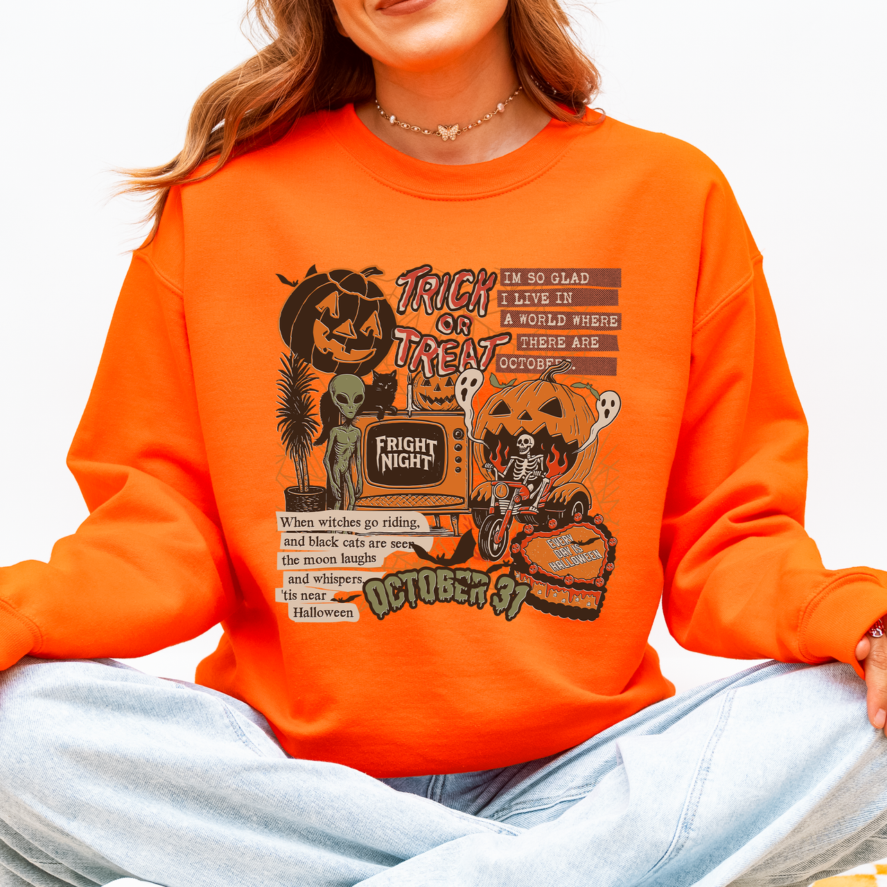 Retro Trick Or Treat Creep Halloween Spooky Vintage Nostalgia Throwback Sweatshirt