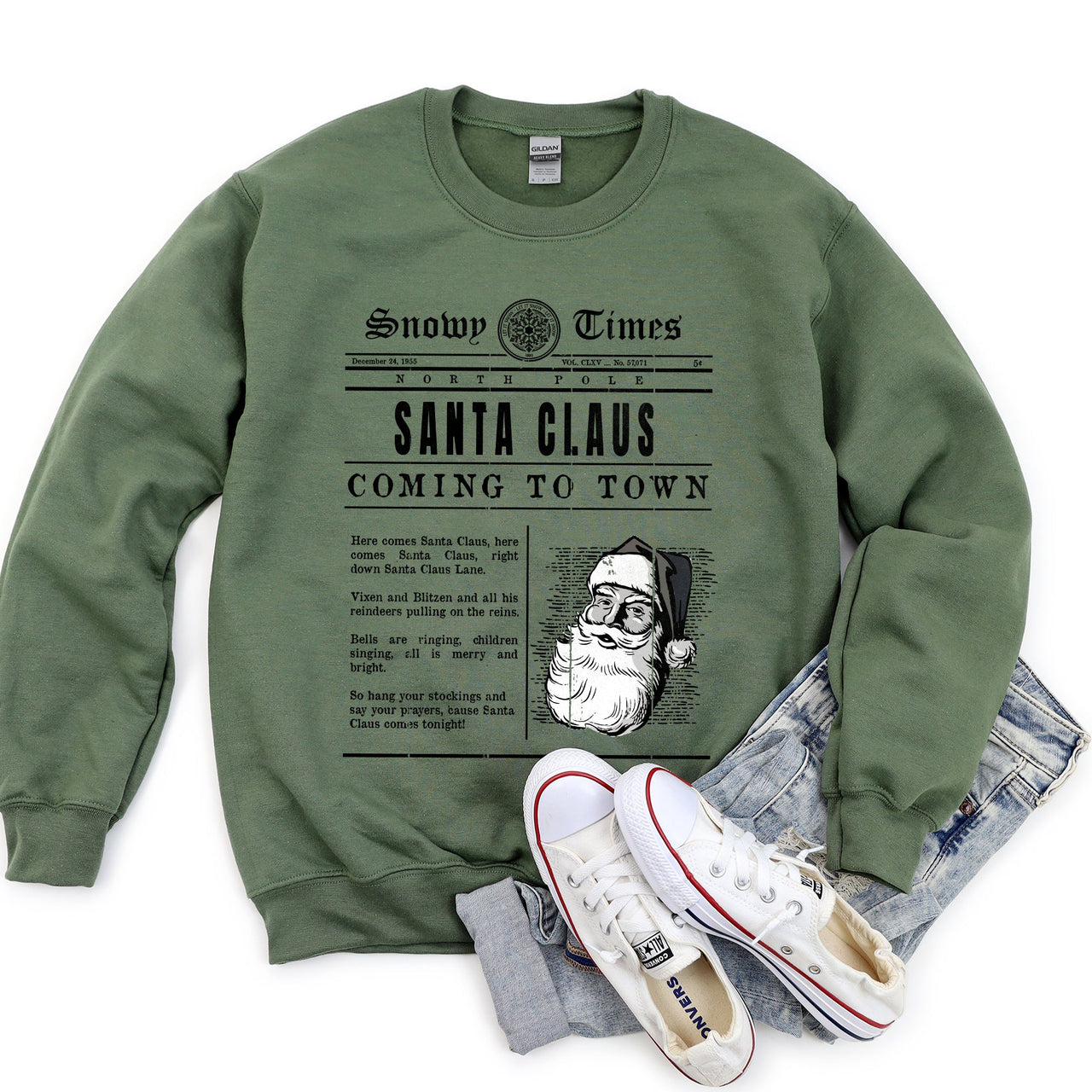 Santa Claus Is Coming To Town, Retro Newspaper Christmas Edition Vintage Print Sweatshirt