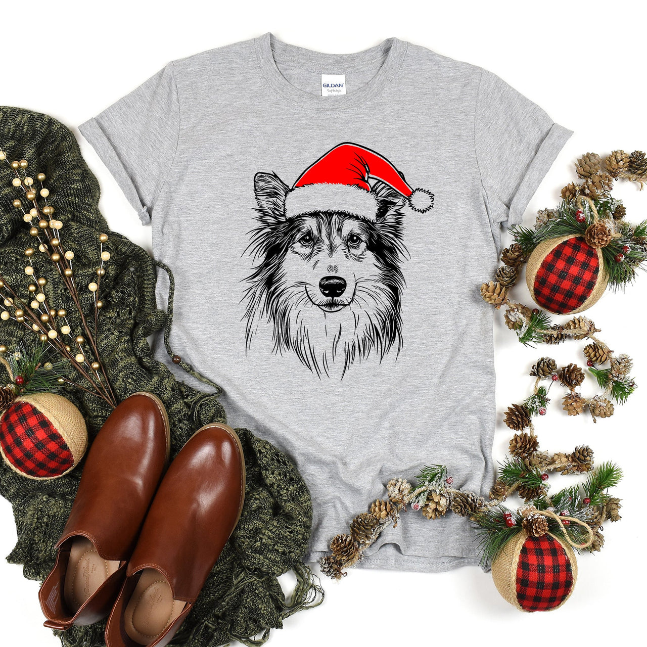 Sheltie Shetland Sheepdog Santa Christmas Dog Lover Holiday Edition For Pet Parents Comfort Colors Tee