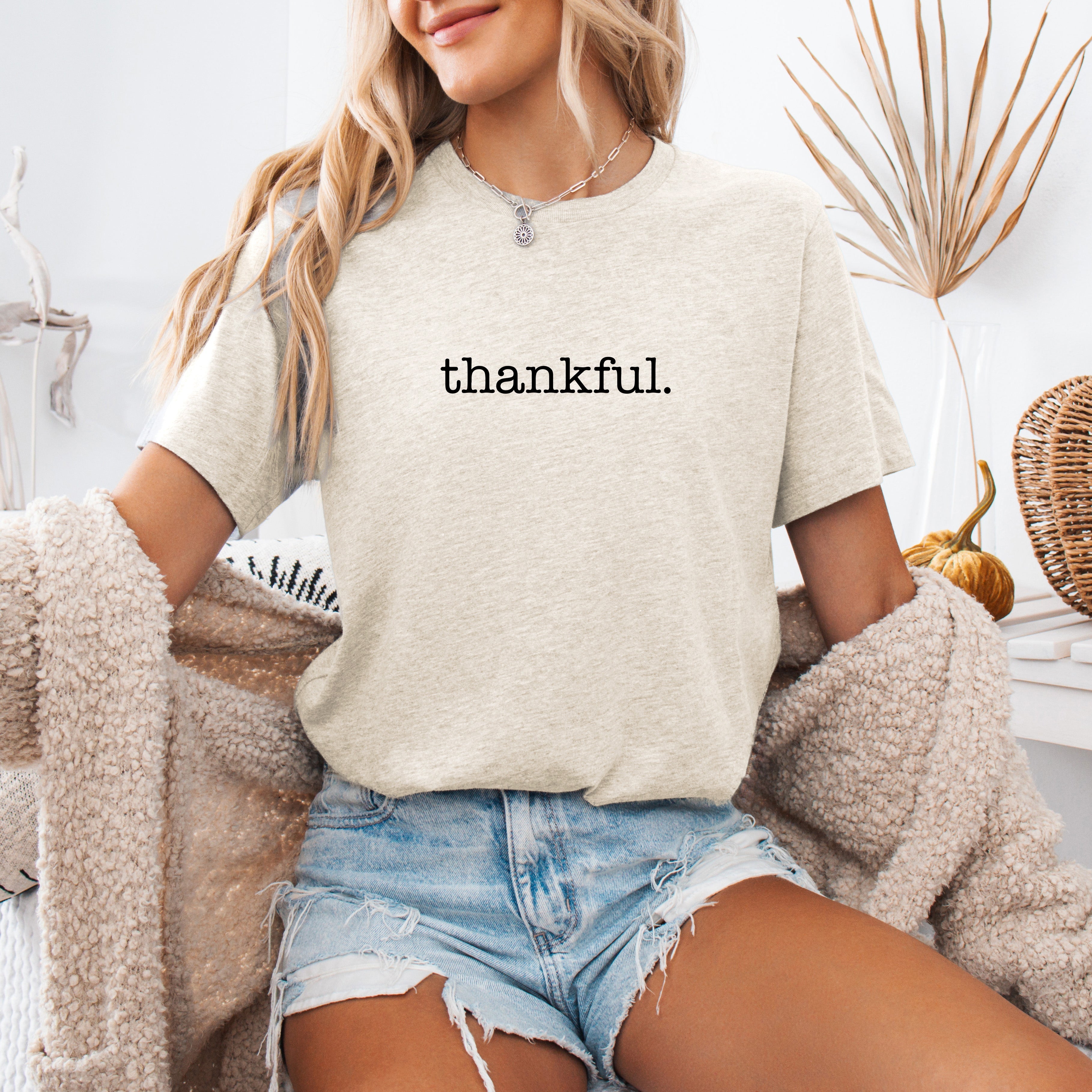 Thankful Minimalist Thanksgiving Autumn Fall Cozy Rustic Heritage Landscape Graphic Tee