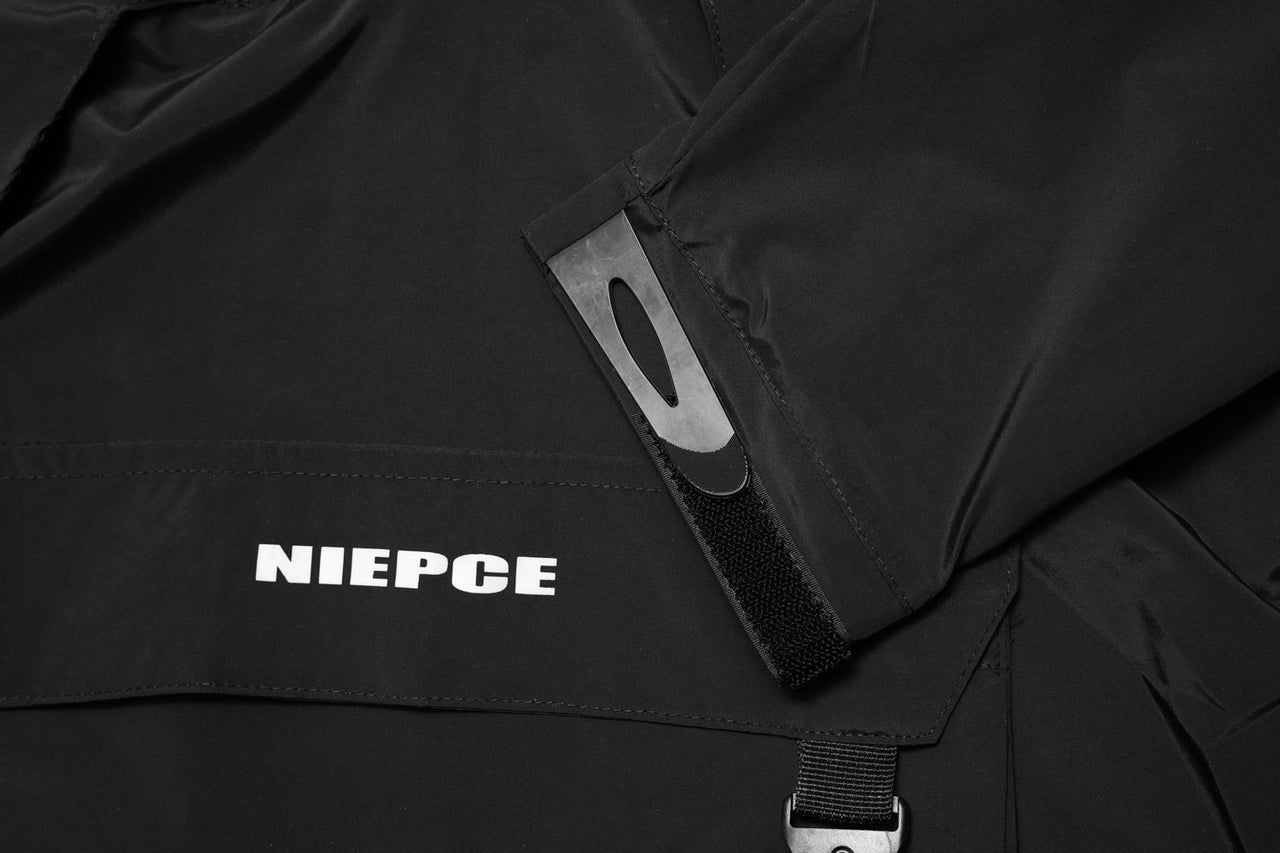 IBJ518 Niepce Combat Windbreaker