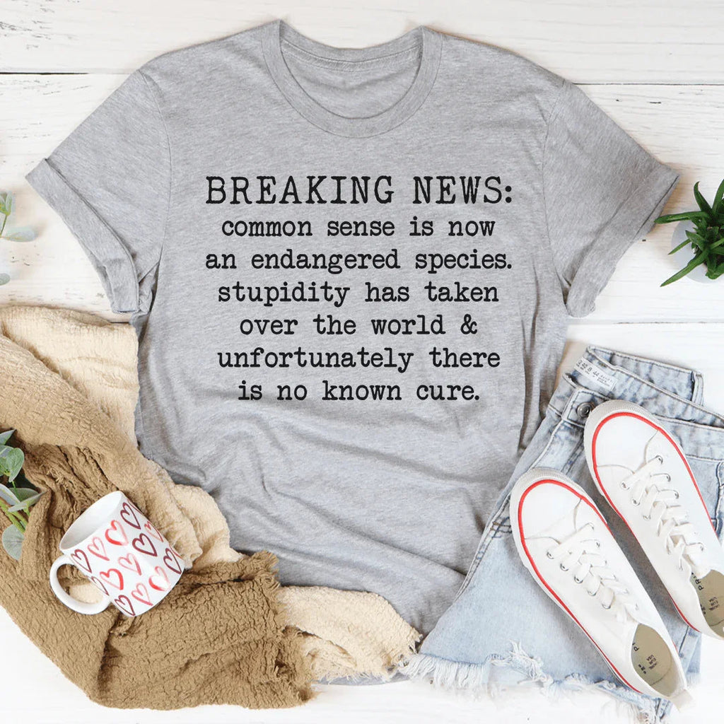 Breaking News Tee