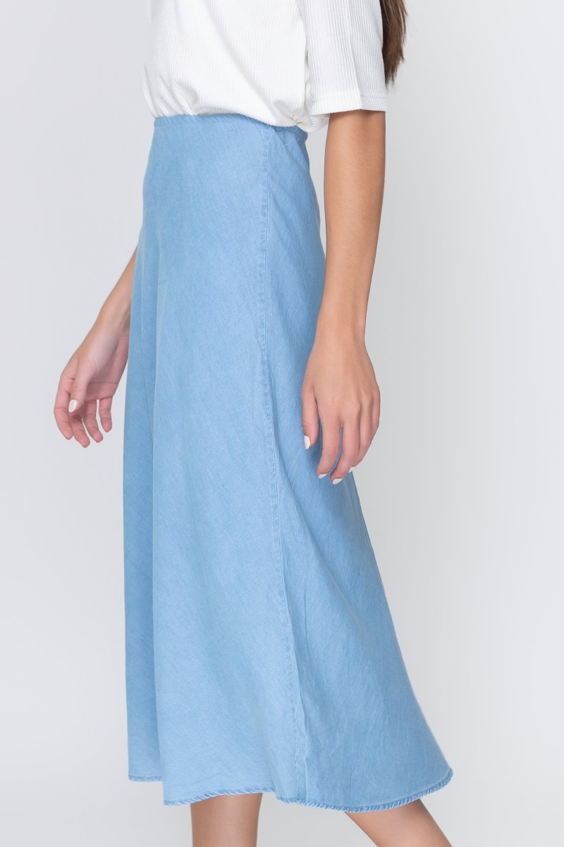 Dakota Skirt (Chambray)