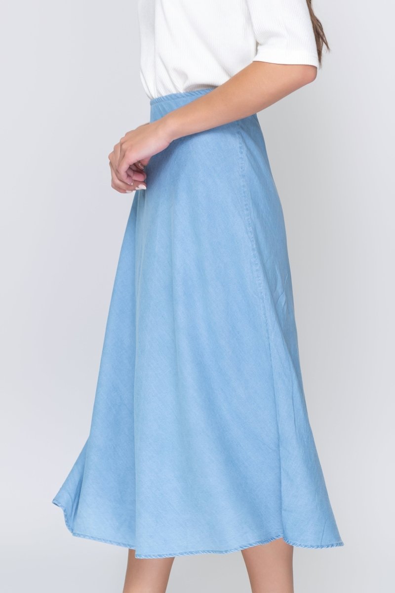 Dakota Skirt (Chambray)