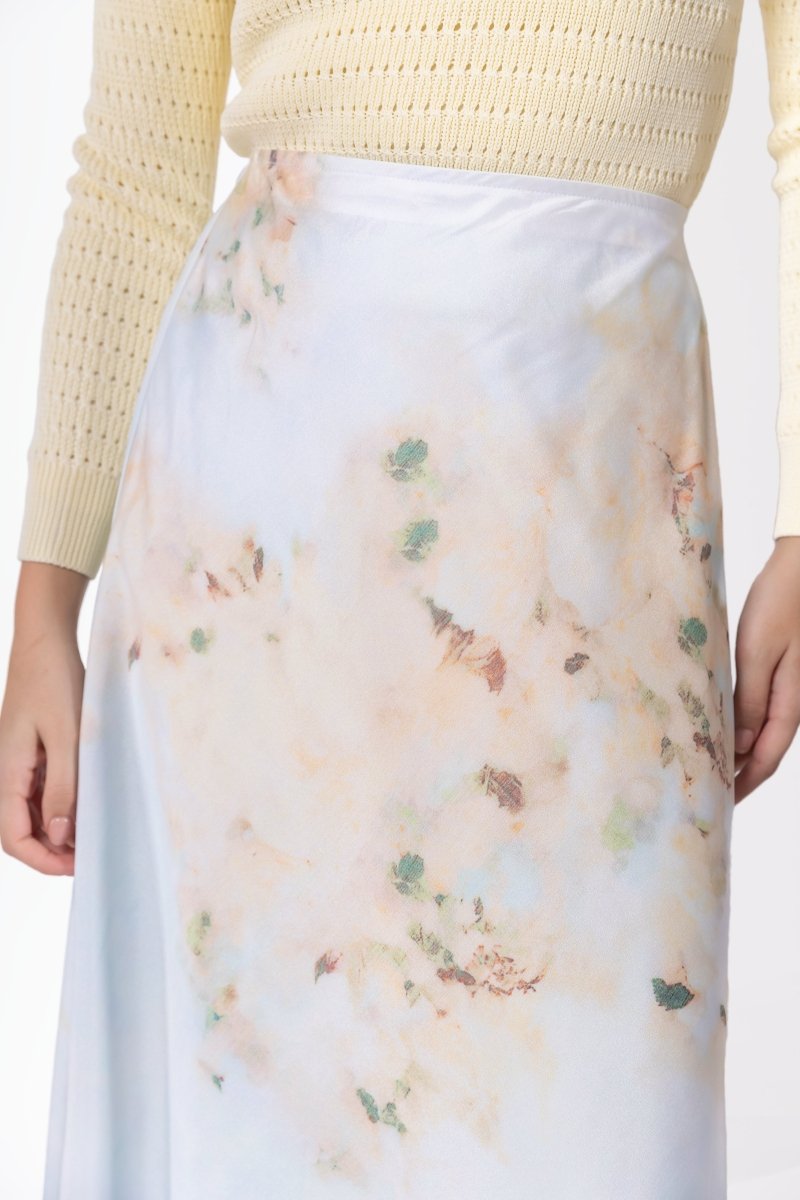 Lisa Skirt (Light Green/Beige)