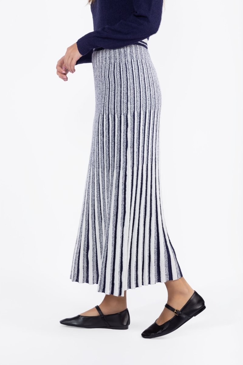 Sophia Skirt (White/Navy)